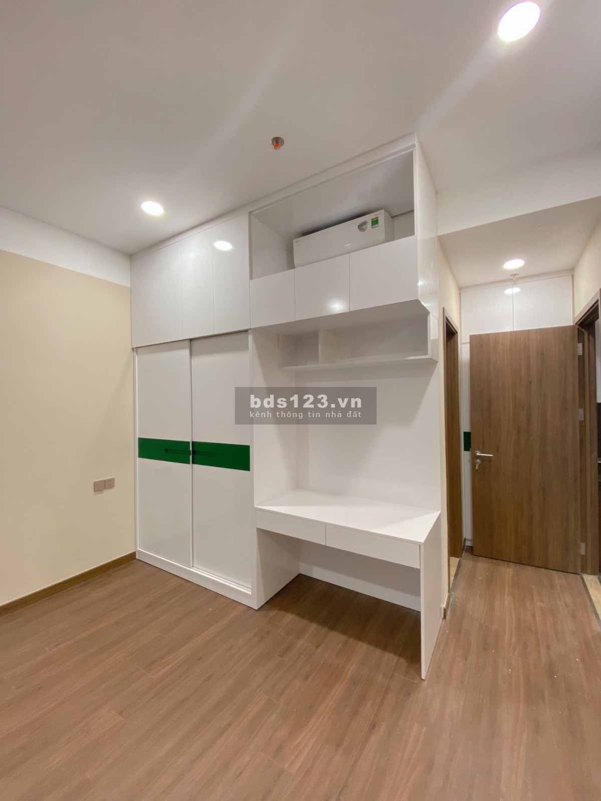 Cho thuê D'VERANO 2pn view hồ hơi xanh mát giá 18 triệu tháng
