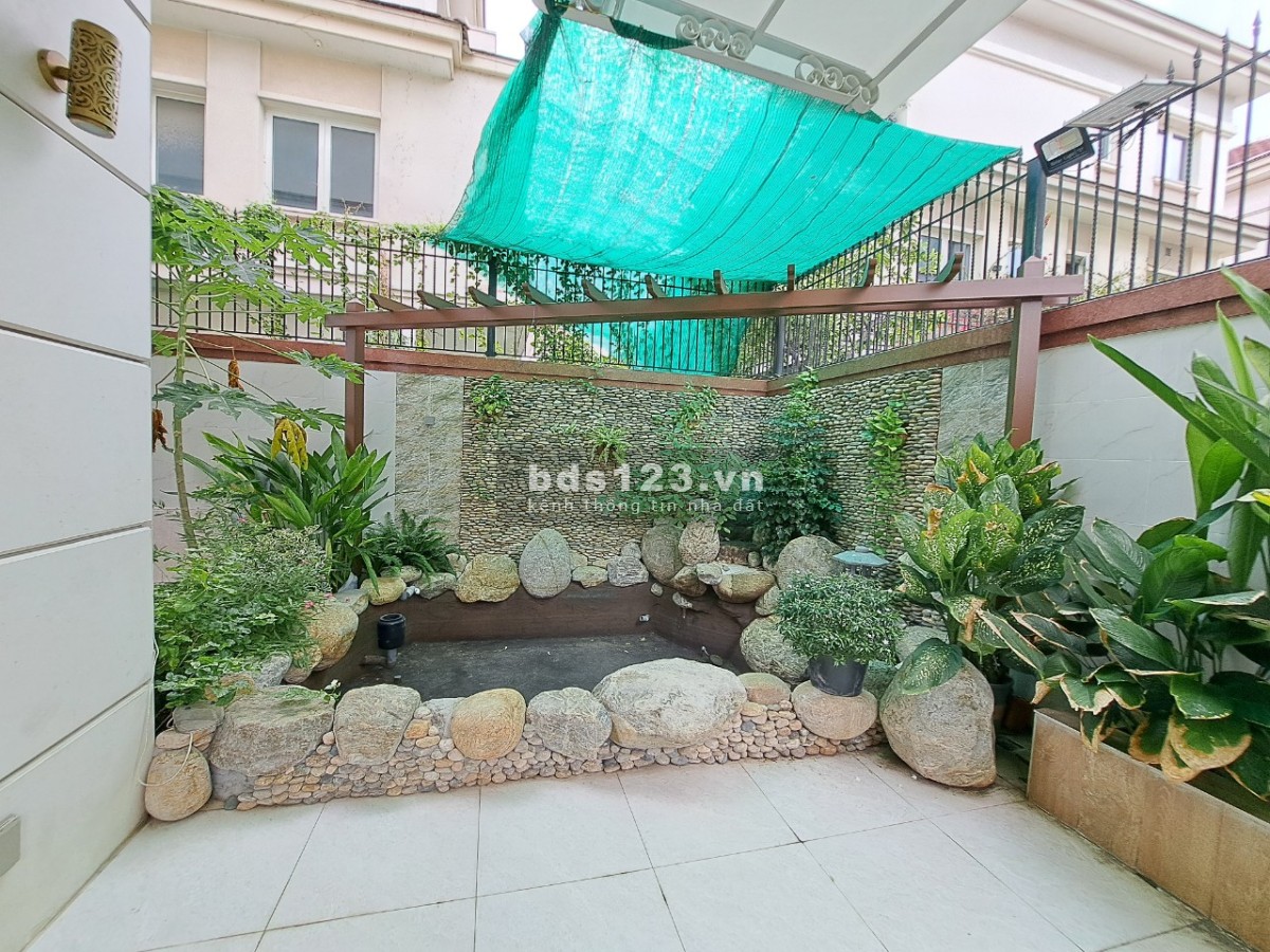 Biệt thự Saroma hoàn thiện cho thuê giá 6.300$/tháng