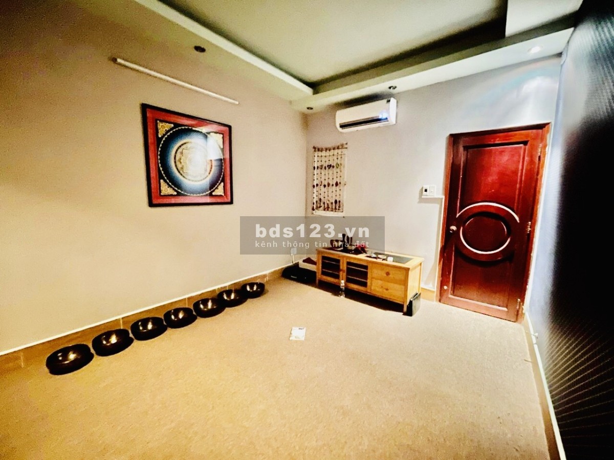 Bán gấp đi định cư nhà Nguyễn Tri Phương, p4, q10, hẻm 7m, 41m2, chỉ 8.1tỷ tl- 0966035035
