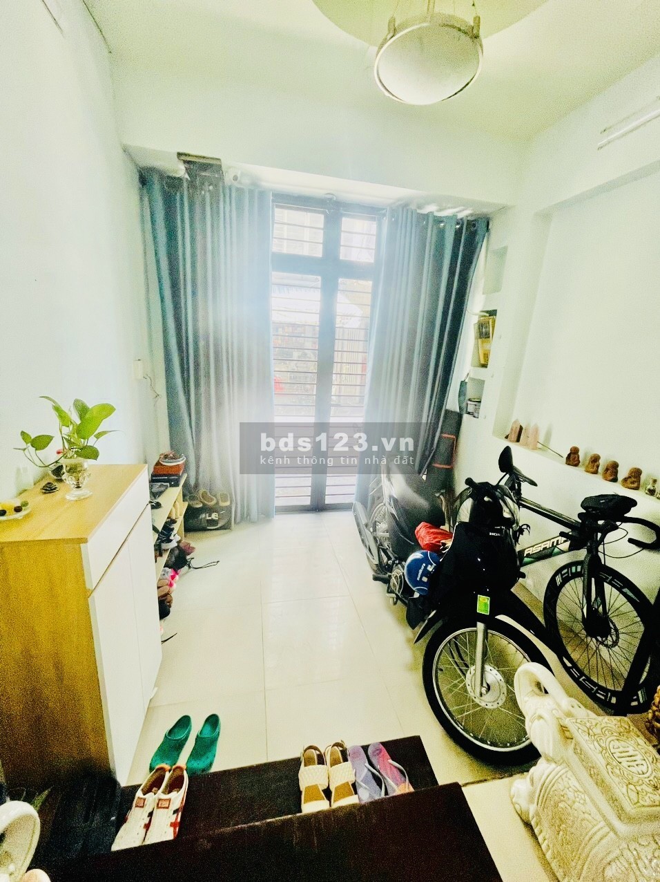Bán gấp đi định cư nhà Nguyễn Tri Phương, p4, q10, hẻm 7m, 41m2, chỉ 8.1tỷ tl- 0966035035