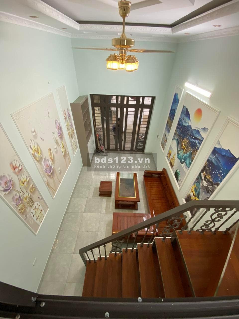 Bán nhà đẹp, ngã 5 Hà Trì, Hà Đông, Hà Nội chỉ 2,x tỷ