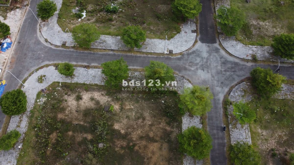 Bán 123 m2 đất ở đô thị khu 67 hecta giá ngộp 0938 803 925