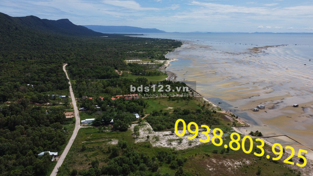 Bán đất 10000 m2 - 10 triệu/m2 mặt biển Cây Sao Hàm Ninh Phú Quốc. 0938 803 925