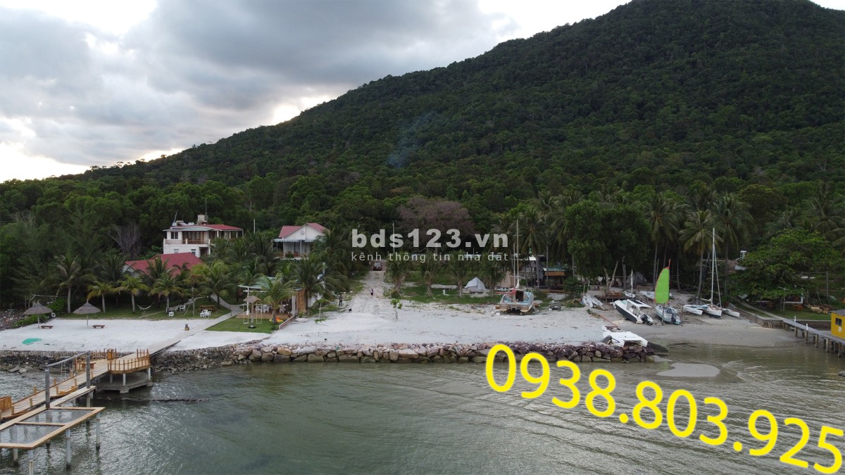 Bán đất xây resort 2218.9m2 Cây Sao Hàm Ninh Phú Quốc. 0938 803 925