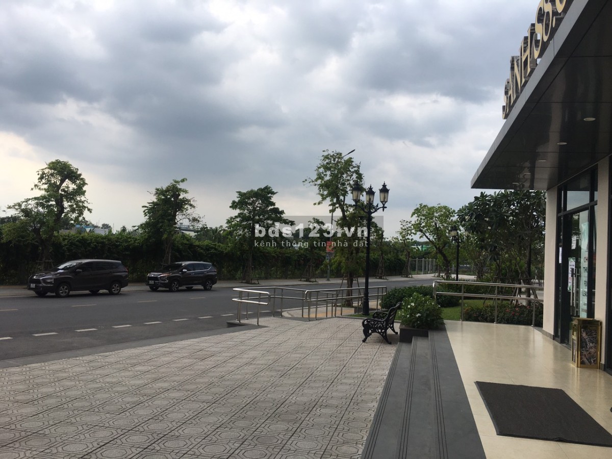 Bán giá gốc Shophouse 73m2 Vinhomes Quận 9