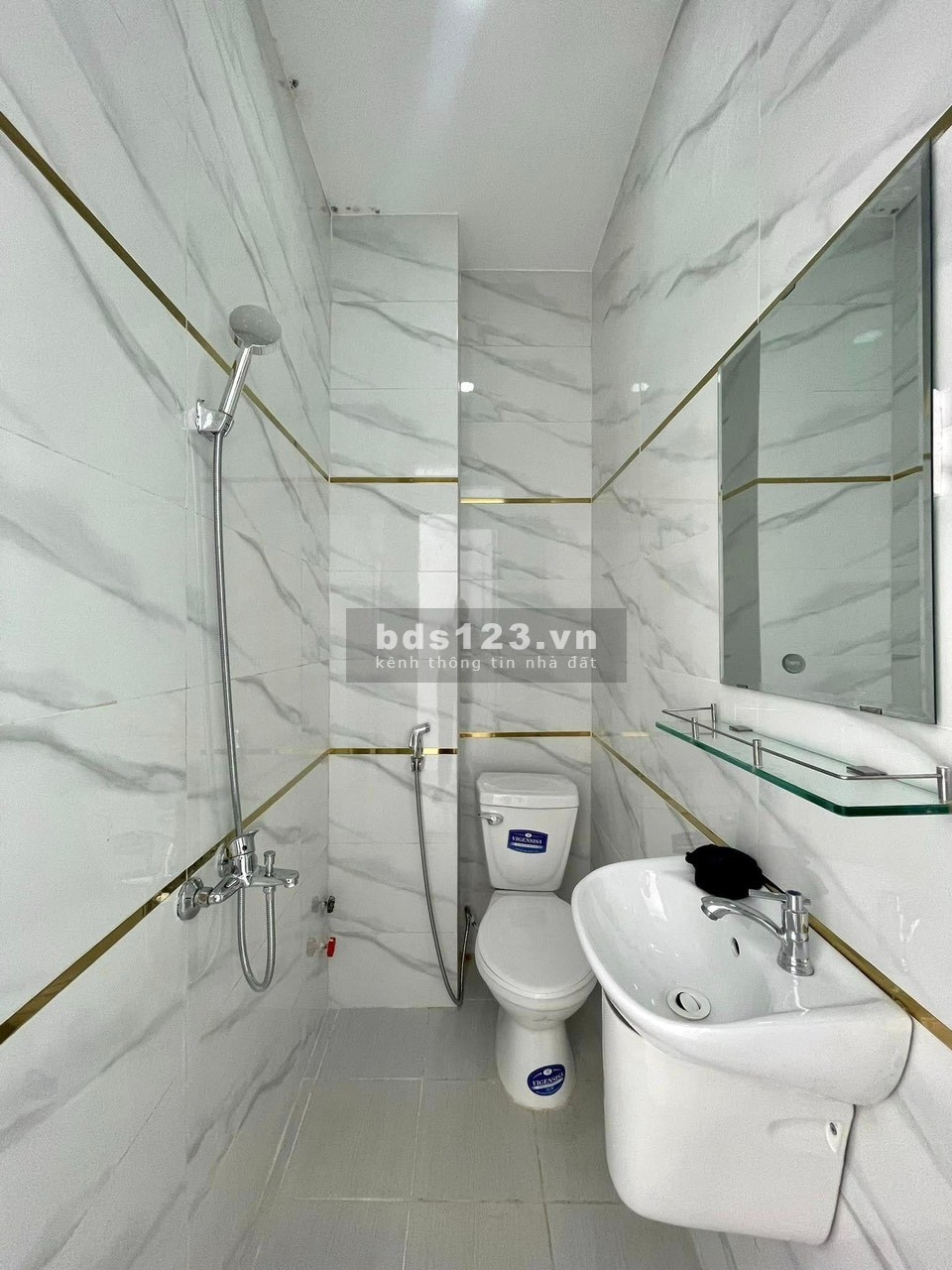 Bán nhà hẻm lớn- 3 Tầng- Ngã 4 Phạm Đăng Giảng & Lê Trọng Tấn, Bình Tân