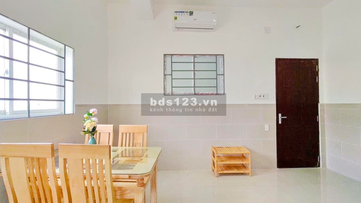 Bán gấp CHDV 6 tầng 20 phòng thu nhập trên 100tr/th mặt tiền Nguyễn Thị Thập, Q7