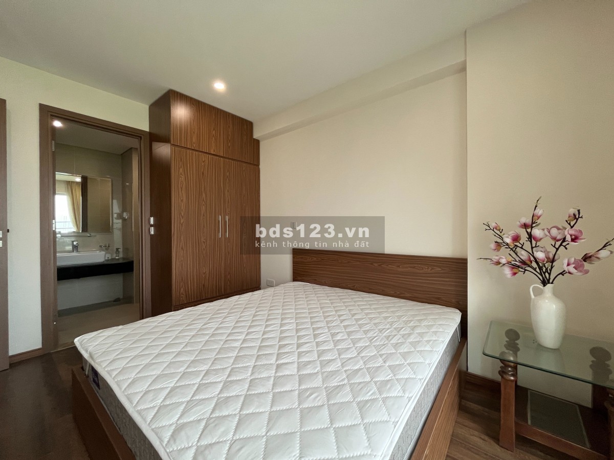 Cho thuê căn hộ chung cư tòa L4, 3 phòng ngủ nội thất đầy đủ tại Ciputra Hà Nội