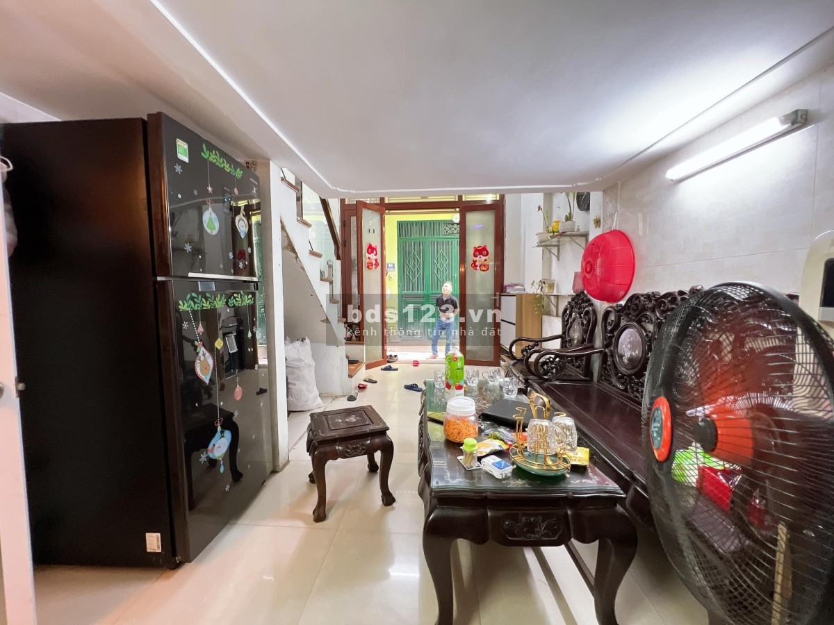 Bán nhà Thổ Quan, Đống Đa, 38m2, 4 tầng, 3tỷ, lô góc