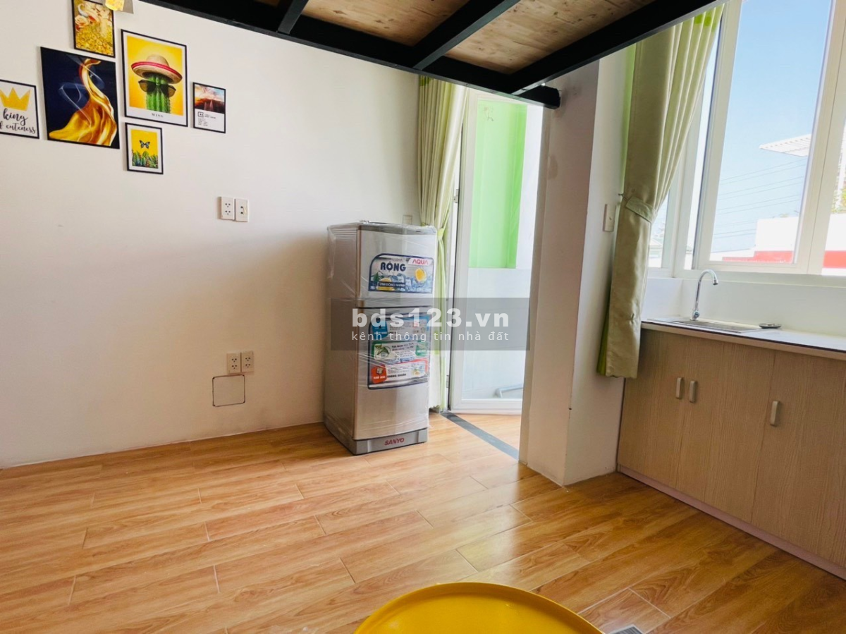 Phòng trọ có gác, sạch sẽ, ở 2 người, tại đường Phan Văn Trị, Bình Thạnh giá 5tr2