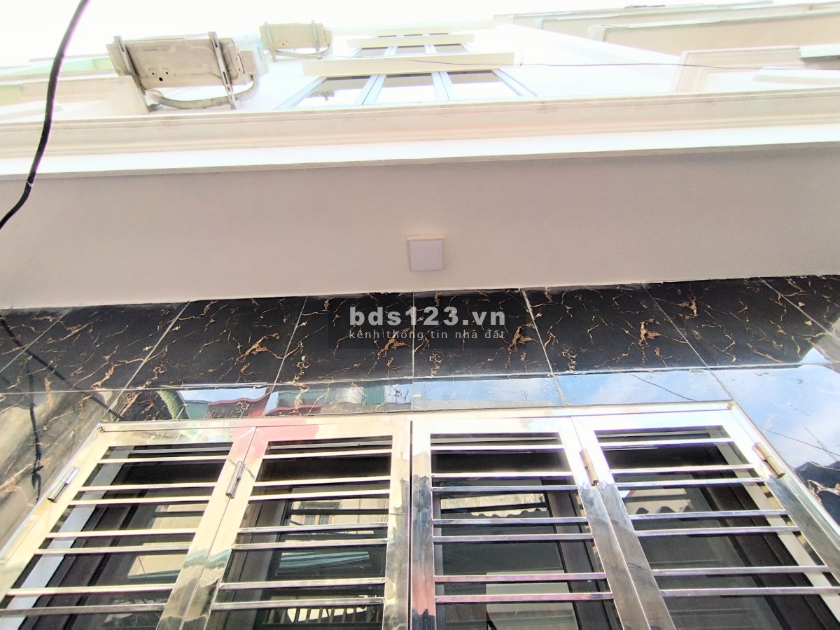 Bán CCMN – ngõ thông- 8 tầng- triều khúc ( giá 9 tỷ) –50m2- dòng tiền 780 tr/ năm. Nga 084.827131