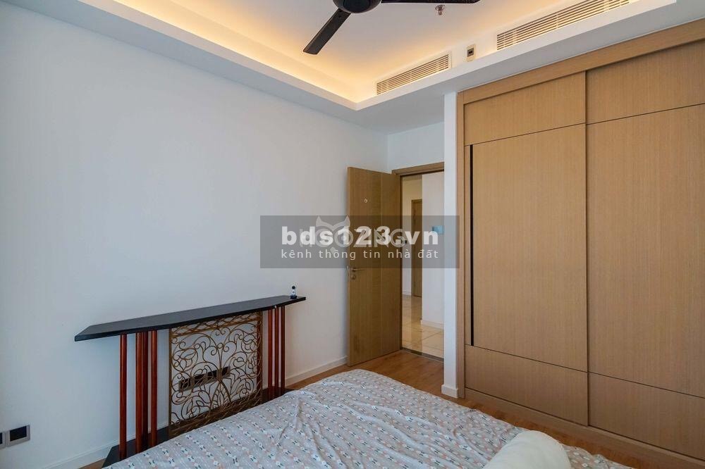 Bán căn hộ Sarina 2PN diện tích lớn view đẹp giá 10 tỷ