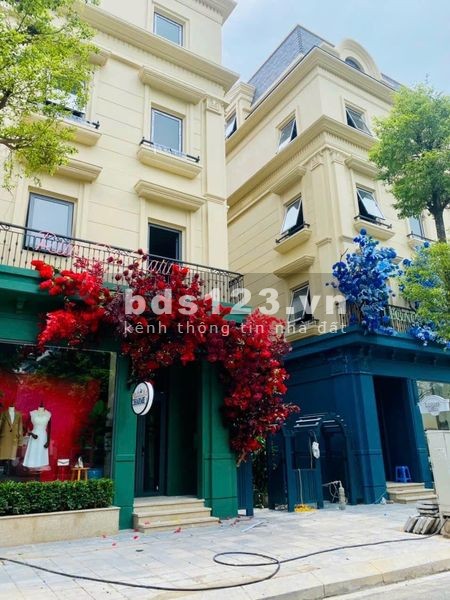 ️ NHÀ PHỐ Kinh Doanh siêu đỉnh Giữa Trung Tâm HÀ NỘI ️