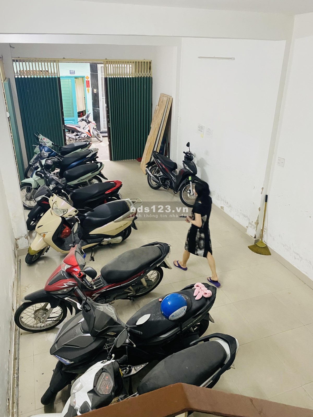 Bán nhà Hoà Hảo q10, 56m2(4.1x14) - 8 phòng - có dòng tiền 50tr/tháng- 0966035035