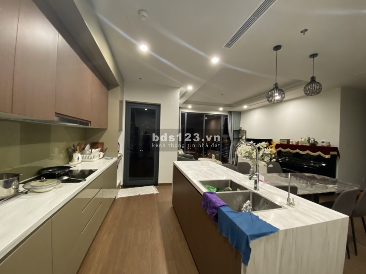 Bán căn hộ The Matrix One 111m2 - 3 ngủ - lô góc