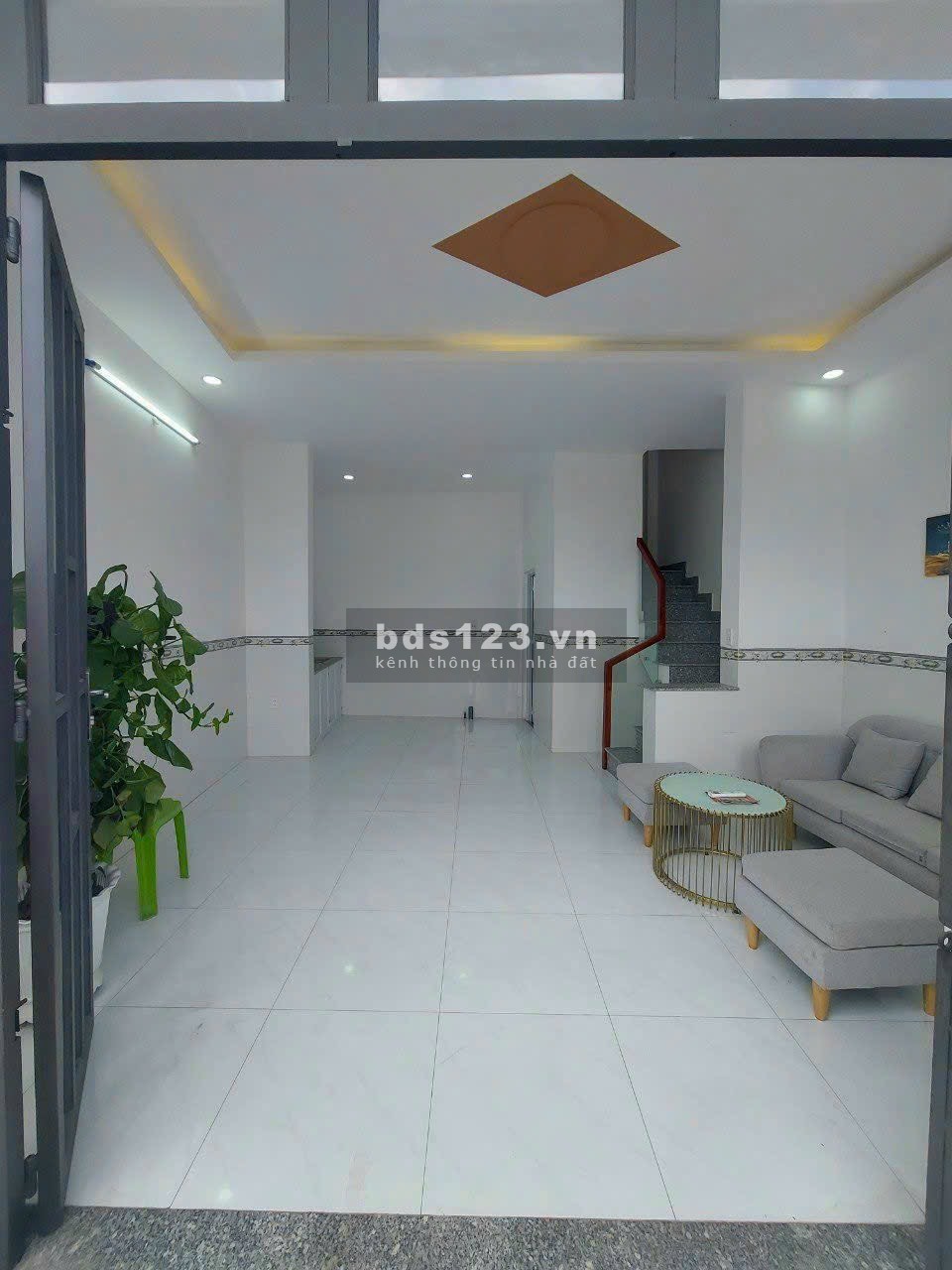 Cần bán gấp nhà 1 lầu 3 phòng ngủ chỉ 1.2 tỷ gần Nguyễn Văn Bứa, Hóc Môn