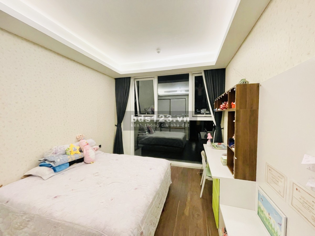 Bán căn hộ Sarica Sala 3PN view công viên giá 20 tỷ