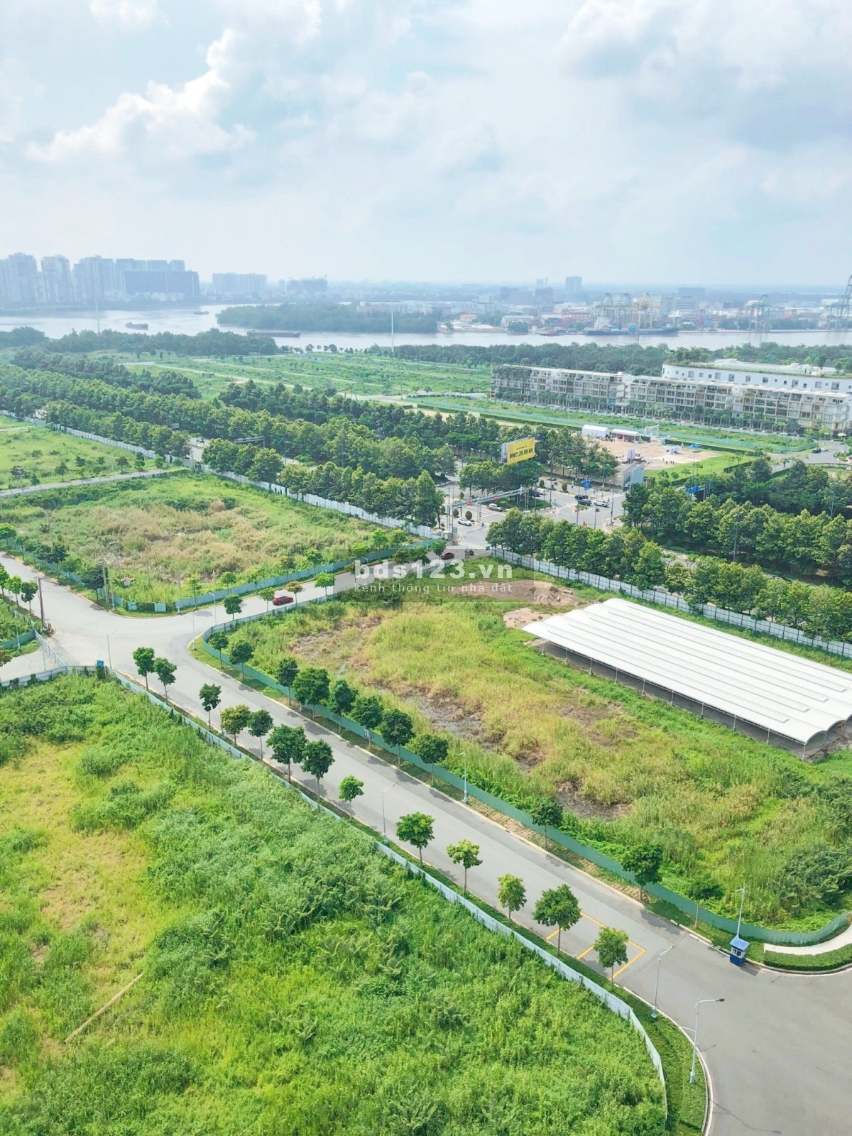 Bán căn hộ 3PN 102m2 Sadora, view thoáng gió, đón được ánh nắng, giá 10ty2, all in