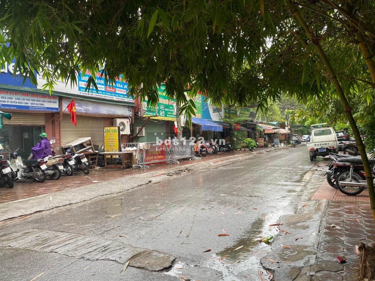 Bán nhà Thái Thịnh 46m2, lô góc, ô tô tránh