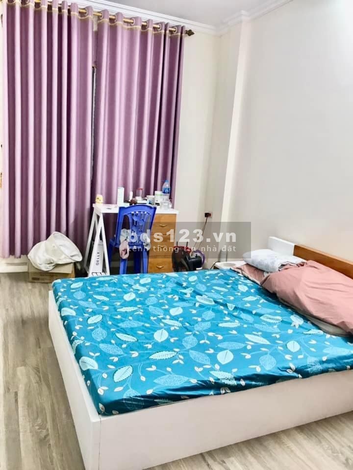 Bán nhà Đại La, Hai bà Trưng 30m2, 5 tầng giá 2 tỷ