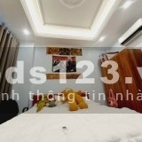 SỐC GIẢM GẦN 1 TỶ - CĂN NHÀ 4 TẦNG - Ô TÔ 7 CHỖ - TẶNG FULL NỘI THẤT - NGAY CẦU THĂNG LONG