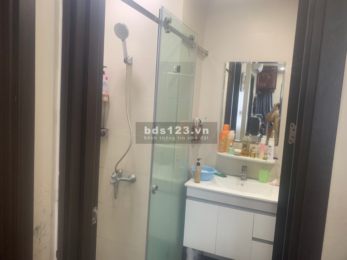 Chuyển xuống nhà đất bán nhanh căn hộ 2PN giá tốt toà ICID Complex