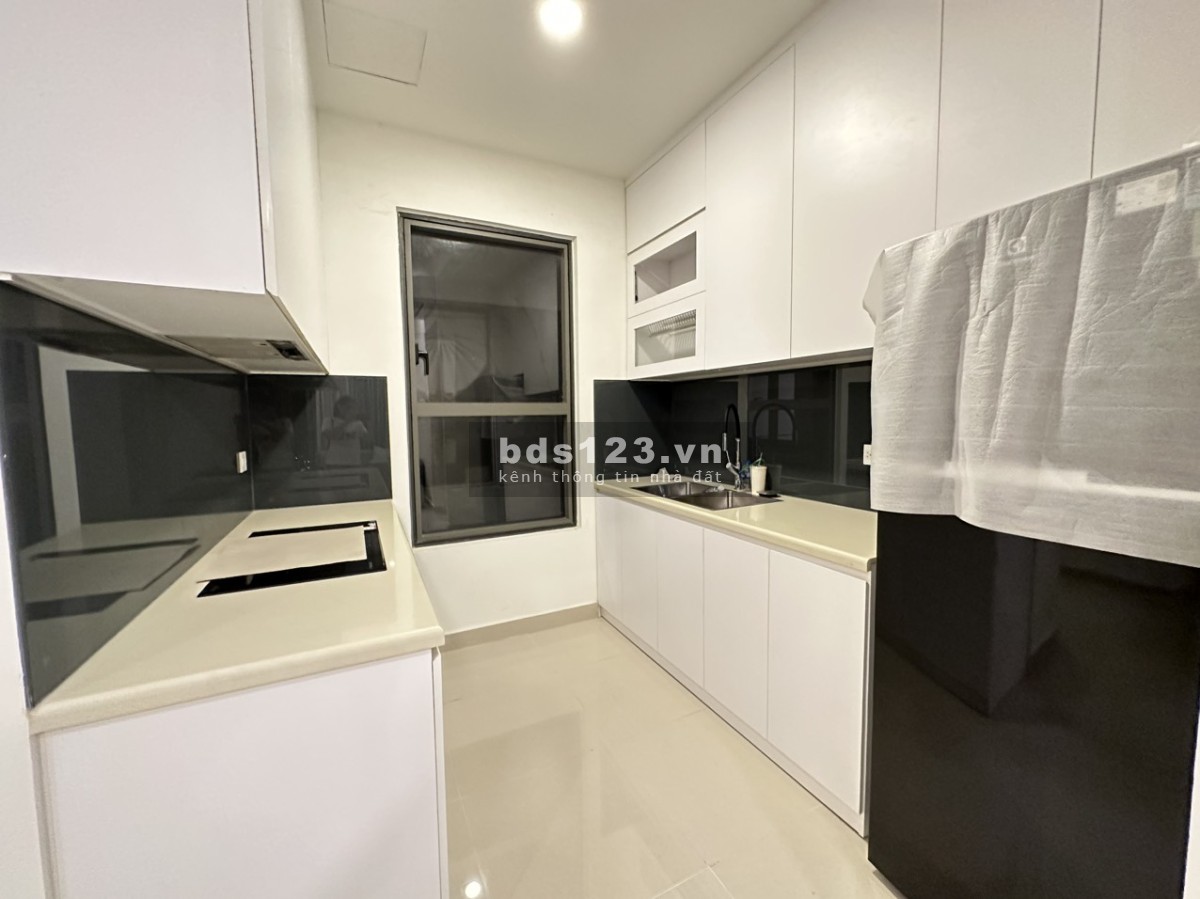 Trống sẵn cho thuê 3pn full nt mới 100% giá cực tốt The Sun Avenue