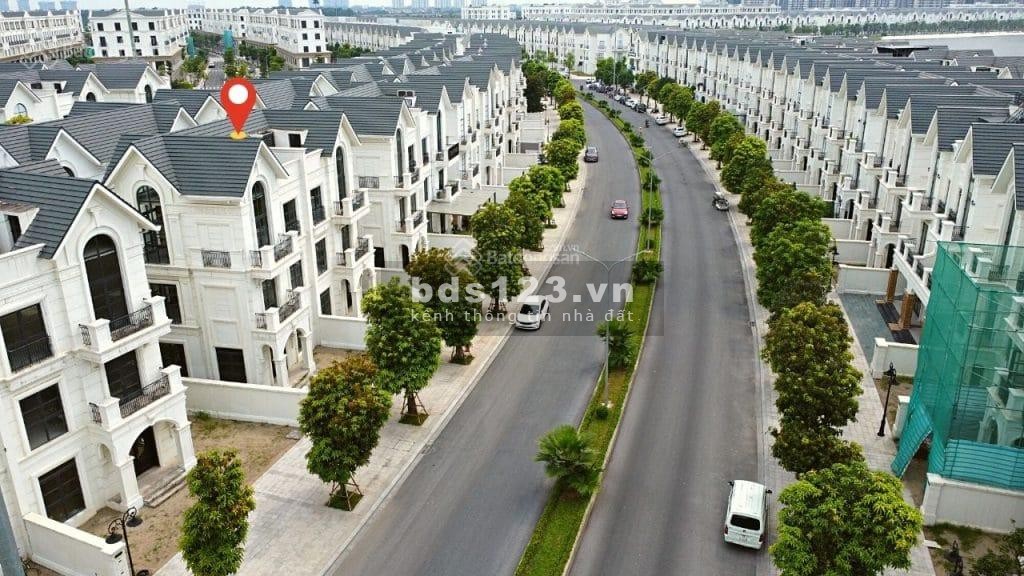 Bán shophouse Hải âu 02 tại Vinhomes Ocean Park Gia Lâm, 150m2 mặt đường to 30m giá chỉ 30 tỷ