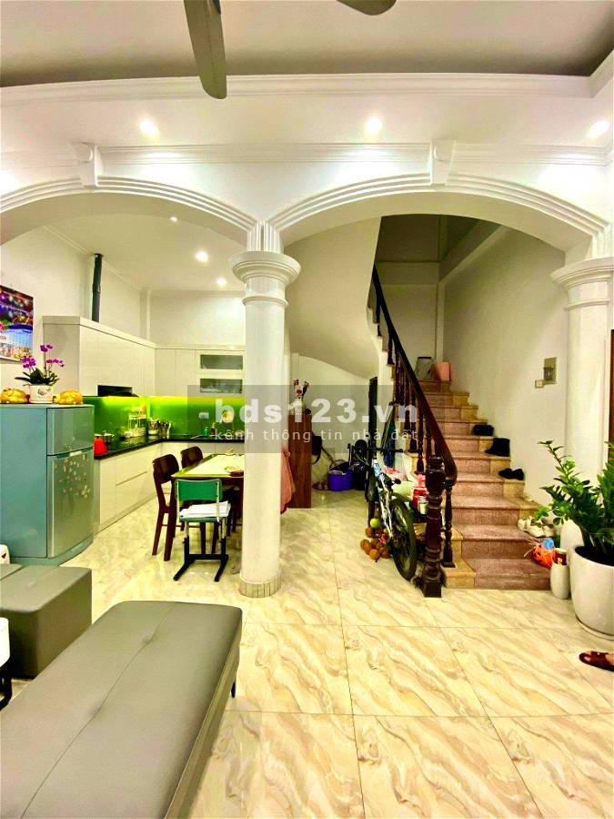 Bán nhà Lương Khánh Thiện, Hoàng Mai, 4 tầng, giá đẹp