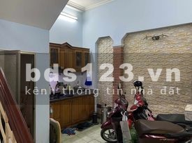 Bán nhà Giải Phóng, Ô tô, Kinh doanh, 3 bước ra phố, 40m- 4 tầng- 5 tỷ 45