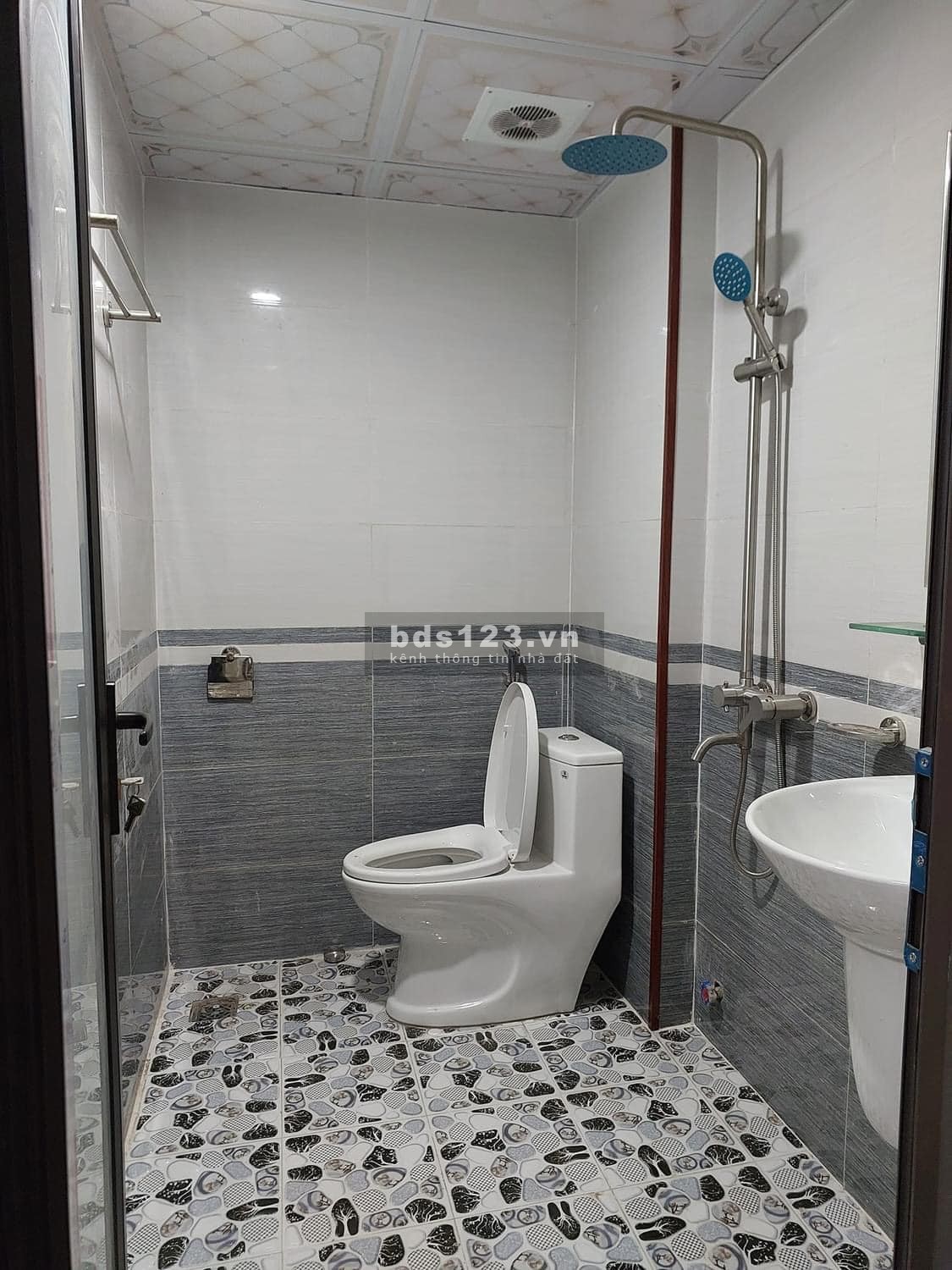 Bán nhà Tây Mỗ, Nam Từ Liêm 38M2 X 4T, nhỉnh 3 tỷ, dọn vào ở ngay