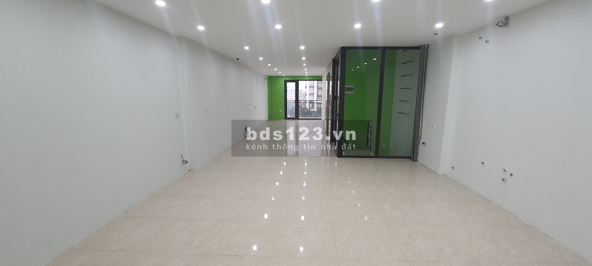 Cho thuê căn shophouse city light, Khai Quang, Vĩnh Yên, DT 87m2