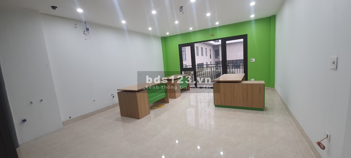 Cho thuê căn shophouse city light, Khai Quang, Vĩnh Yên, DT 87m2