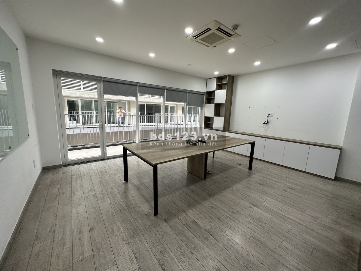 Shophouse Saritown Sala: Cho thuê nguyên căn chỉ 90 triệu - Có thang máy