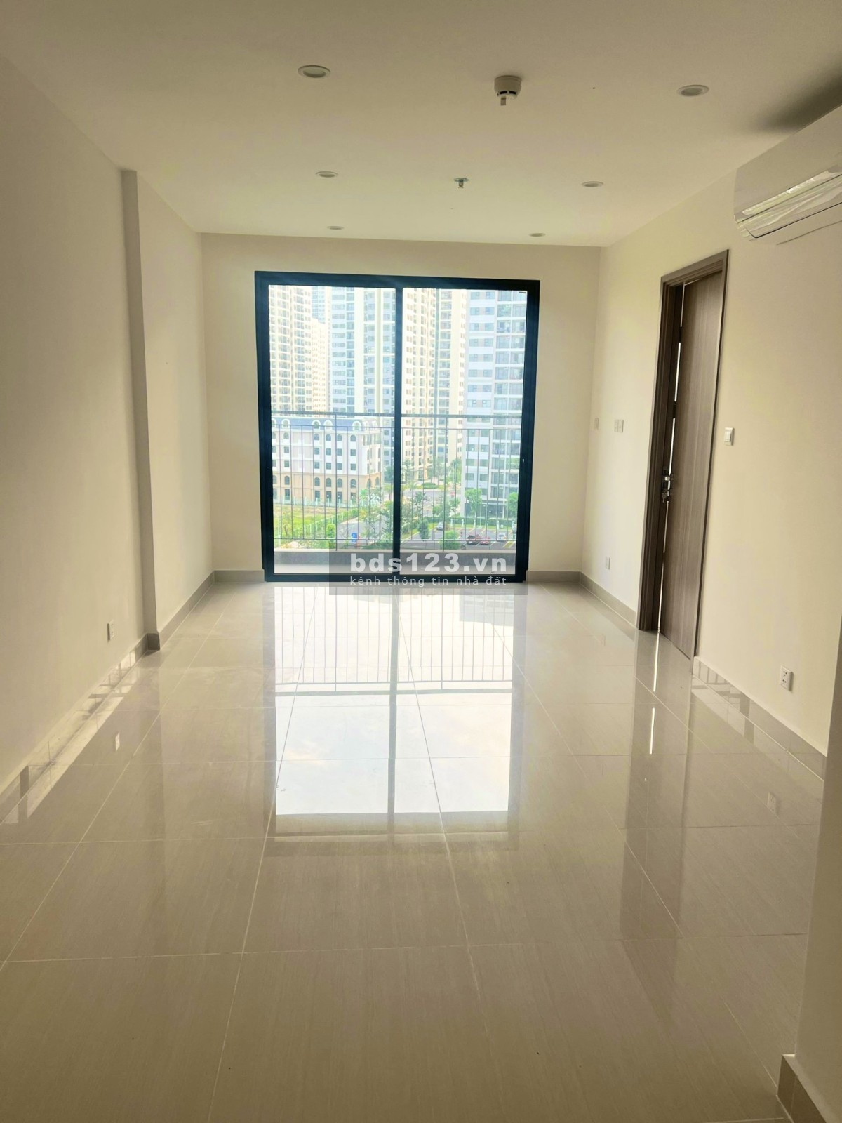 Bán căn hộ Vinhomes Grand Park Quận 9, giỏ hàng tốt nhất tháng