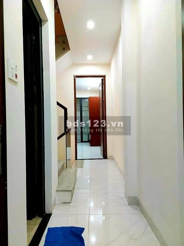 Cần bán nhà Ngõ 349 Minh Khai - 2 thoáng - Ở ngay - Tặng nội thất, 60m, hơn 5 tỷ.