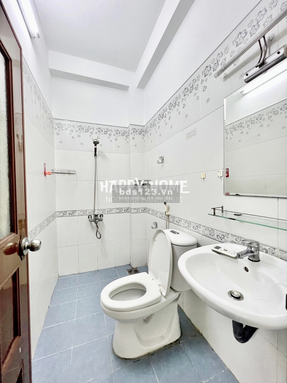 Studio cửa sổ full nội thất ngay Trần Quang Diệu Quận 3