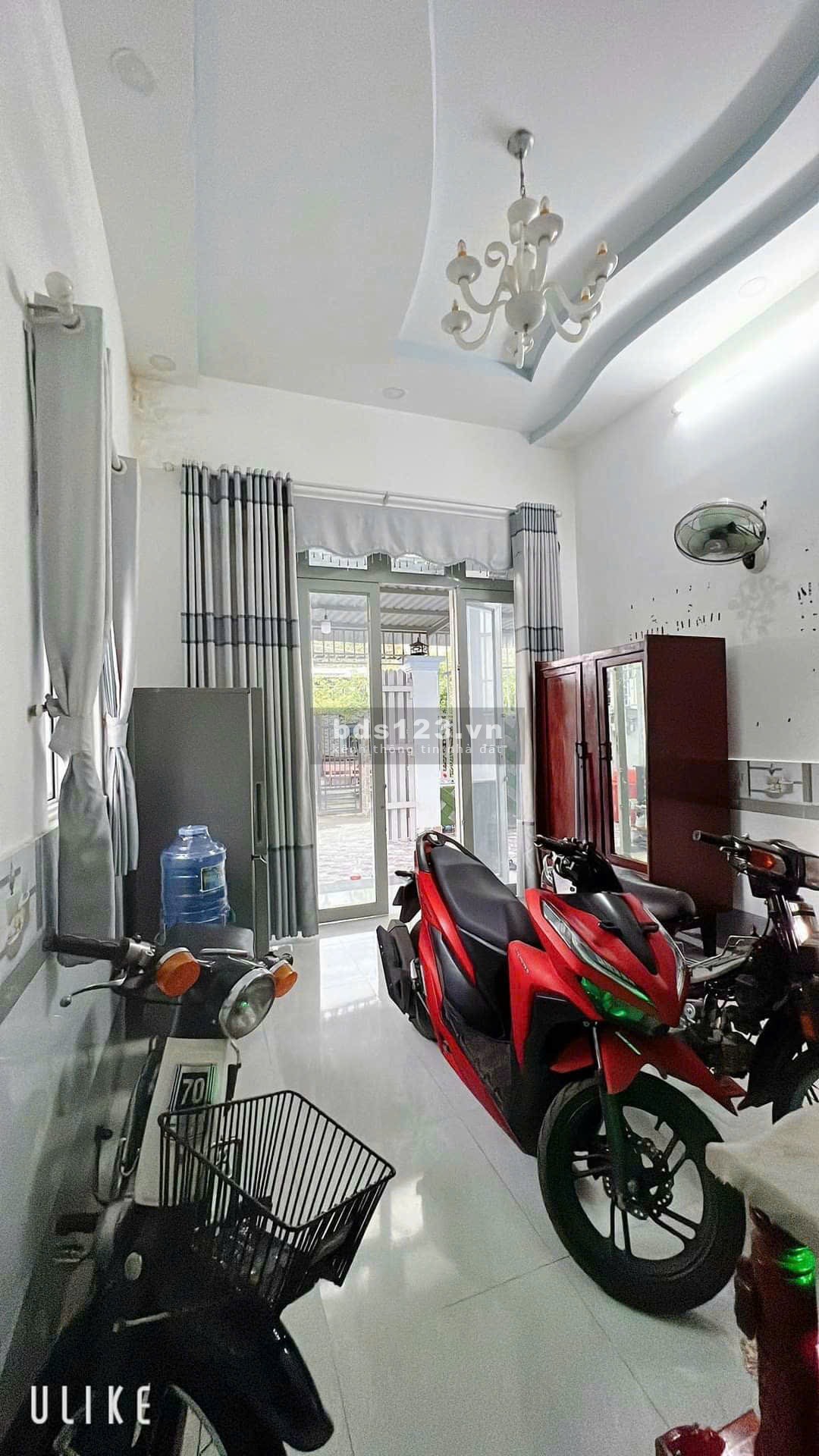 Bán nhà đường Trung Mỹ - Tân Xuân, Hóc Môn, 2pn, 1wc, 111.7m2 giá 670triệu
