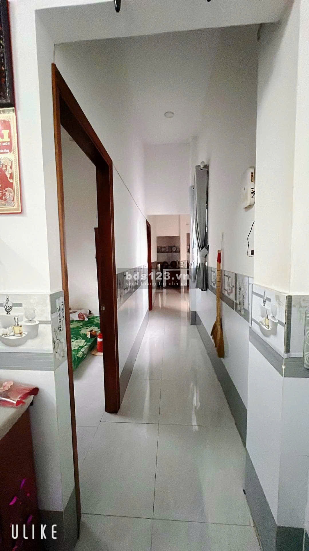 Bán nhà đường Trung Mỹ - Tân Xuân, Hóc Môn, 2pn, 1wc, 111.7m2 giá 670triệu