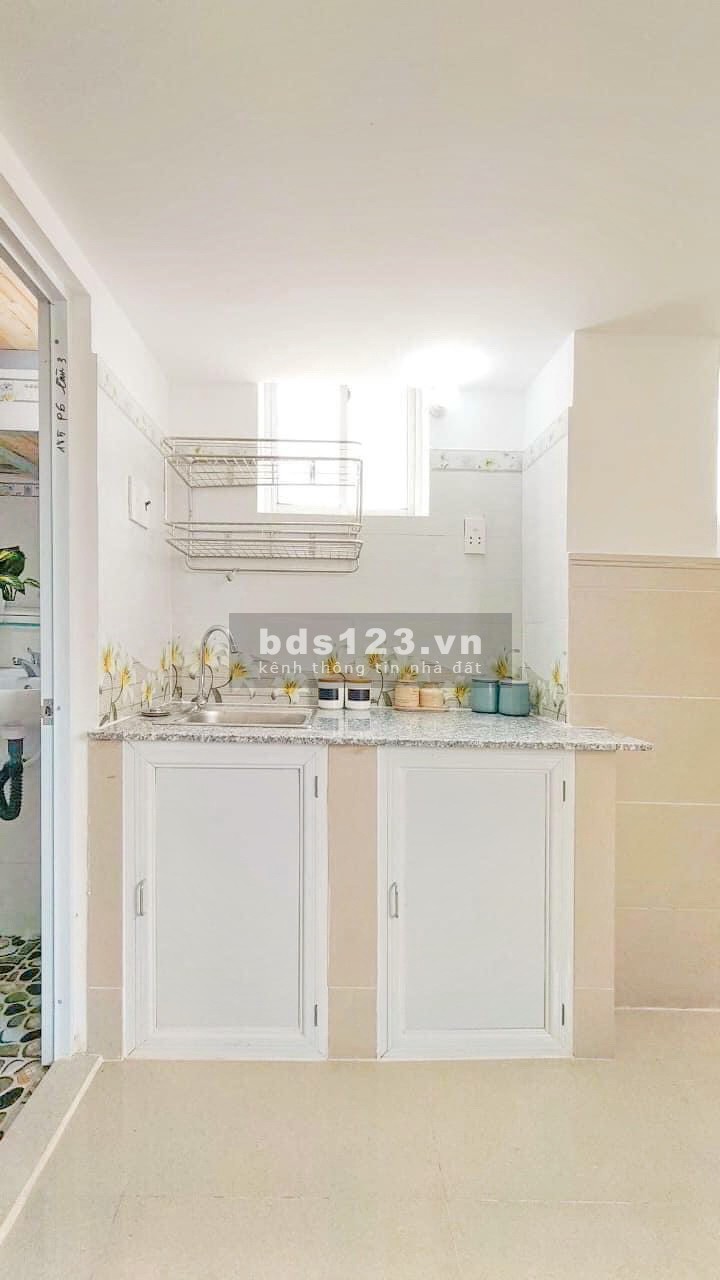 Bán nhanh CHDV 6 tầng 4x22m, 20 phòng Studio cao cấp mặt tiền 132 Nguyễn Thị Thập, QUẬN 7