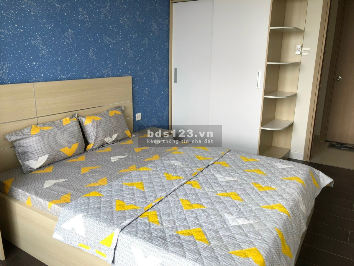 Cho thuê căn 2PN + 1 full nội thất nhà đẹp giá tốt 17 triệu, 80m2 trống sẵn tại The Sun Avenue