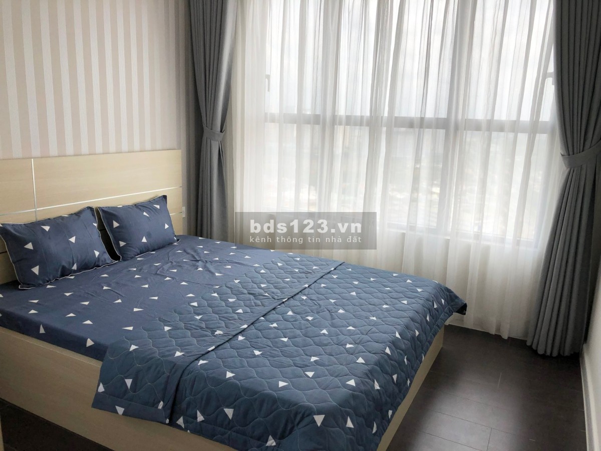 Cho thuê căn 2PN + 1 full nội thất nhà đẹp giá tốt 17 triệu, 80m2 trống sẵn tại The Sun Avenue