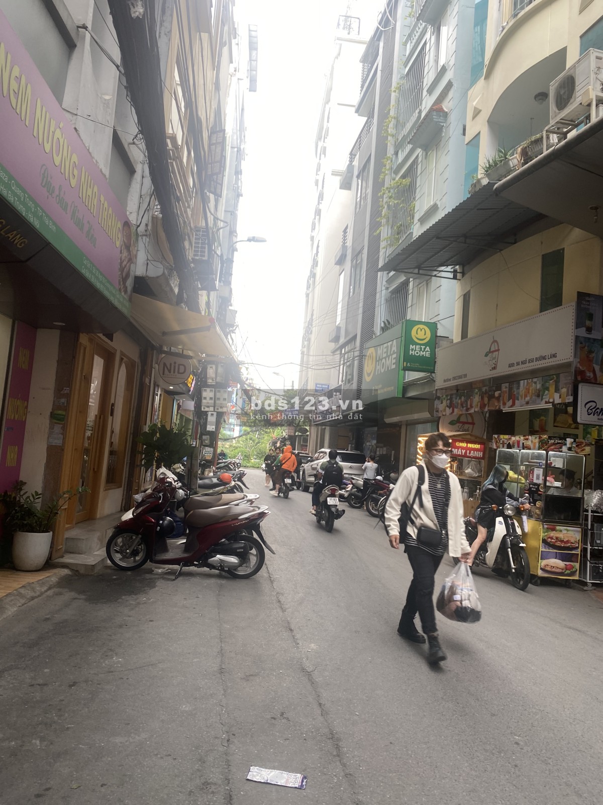 Bán nhà trung tâm Bắc Từ Liêm, kinh doanh sầm uất, oto tránh, nhà 5 tầng , 46m2 giá chỉ nhỉnh 8Tỷ