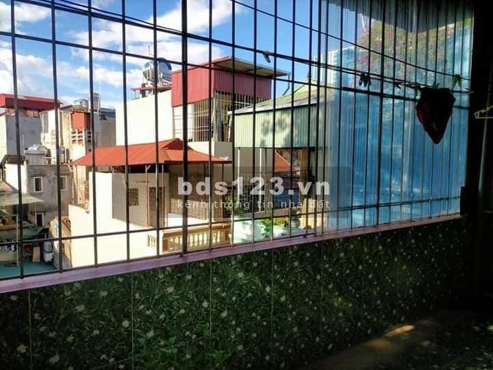 Hiếm – 3 thoáng – Nhà mới ở ngay – Lô góc – 35m – Nhỉnh 4 tỷ. LH: 0987209618.