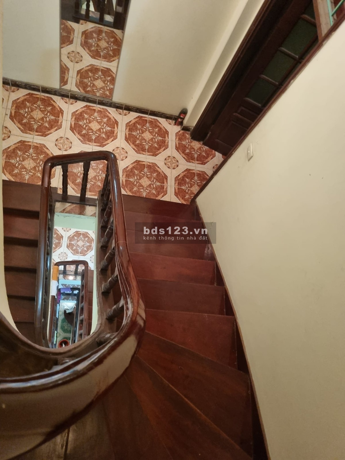 Bán nhà phố Liễu Giai, Đào Tấn, Ba Đình. Dt 136m, 4T, Mt 8m, 30 tỷ. Giá đầu tư, Xây toà Vp, BuilDing