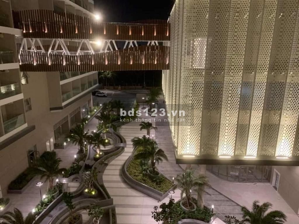 Giỏ hàng nội bộ trực tiếp từ CĐT, thanh toán 800 triệu nhận nhà, full nội thất. Góp 20 tháng ko lãi