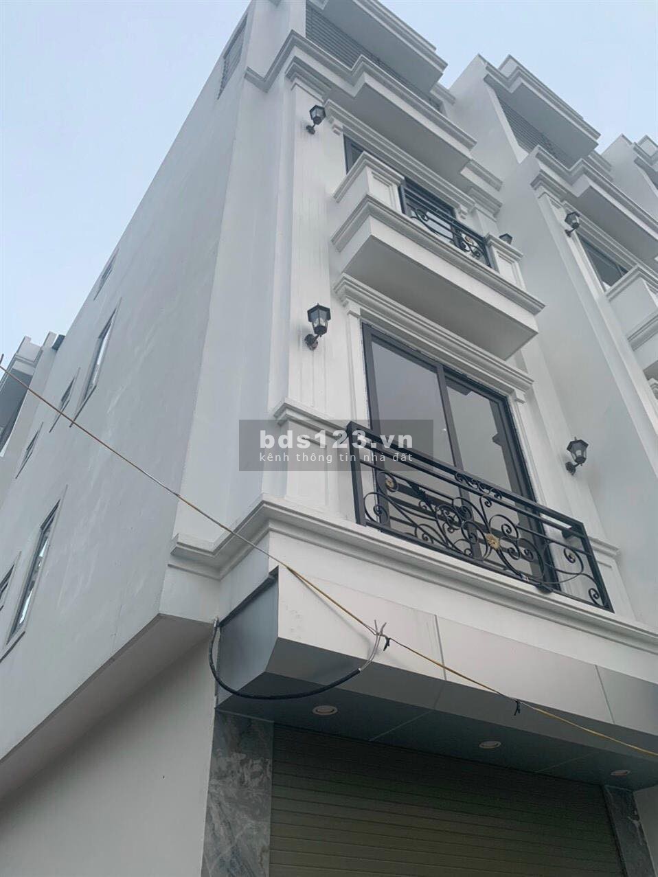 Nhà mới, tặng nội thất, hướng nhà mát ngay ngõ Cổ Điển A - Thanh Trì - Hà Nội