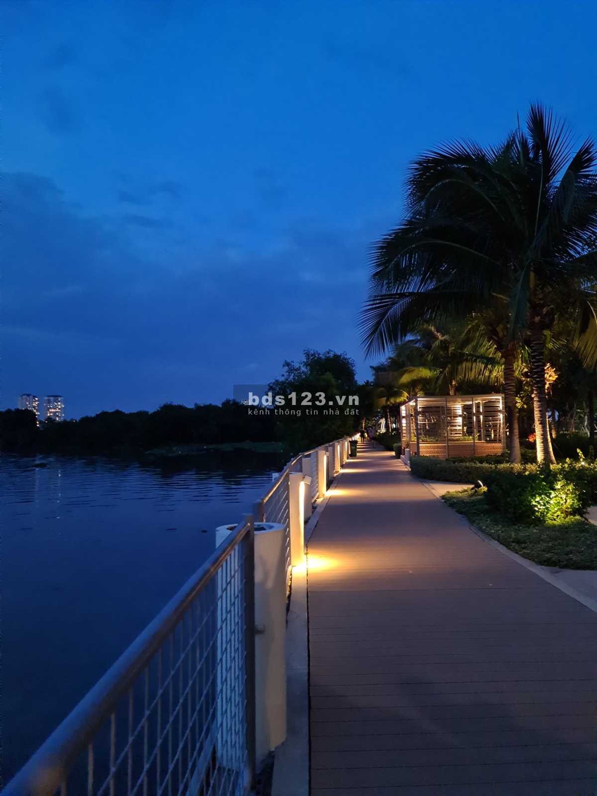 Rẻ quá ạ! Cần cho thuê gấp Căn hộ 3 PN, Đảo Kim Cương, 135m2 View sông chỉ 33TR/ tháng.