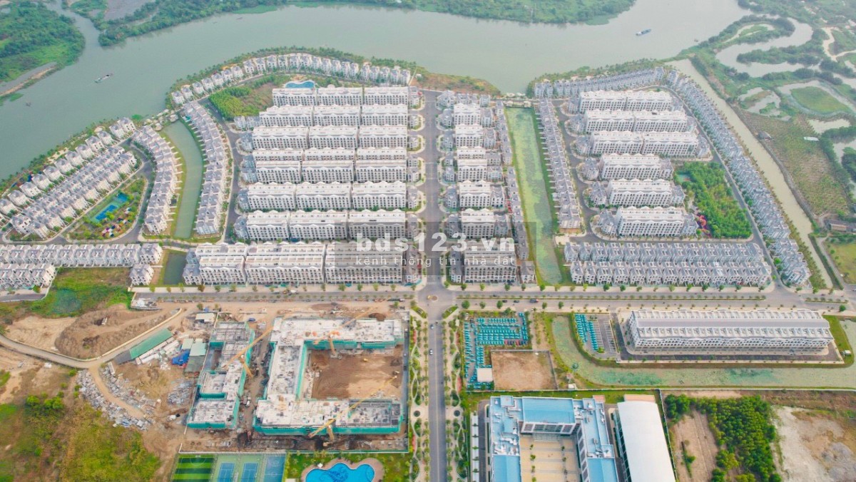 Bán căn hộ 1PN+ 47M2 Vinhomes q9 giá chỉ 1.8X tỷ