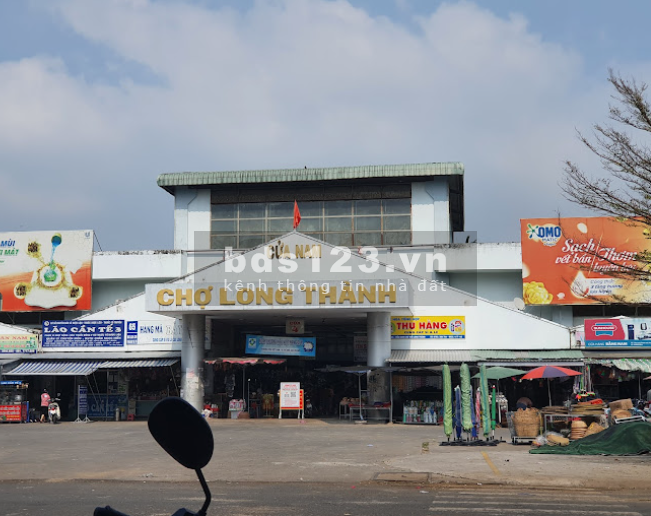 Bán nhanh lô đất sát chợ Long Thành full thổ cư có sổ sẵn giá 1.2 tỷ